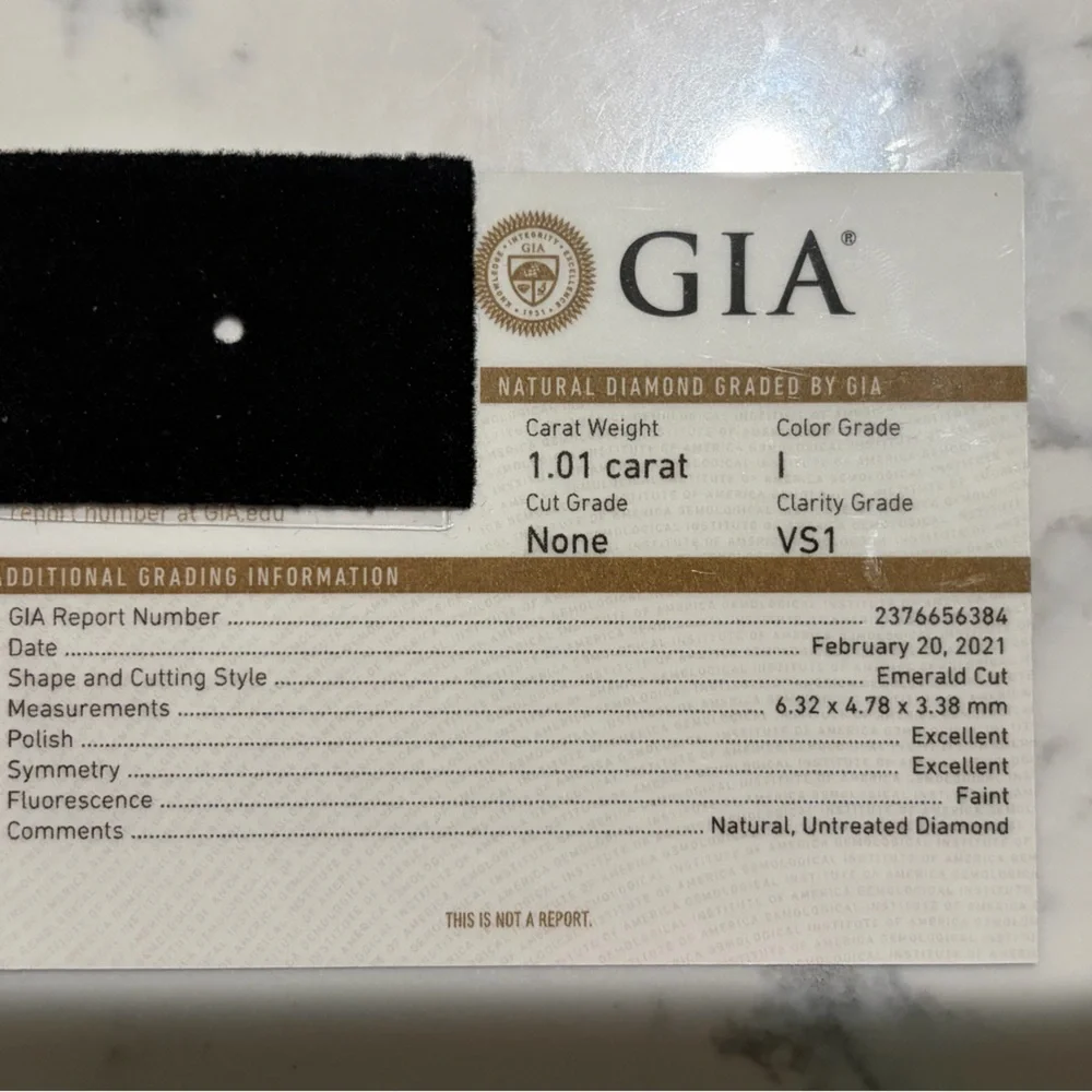 Wedding Ring Set - Picture 12 of 13